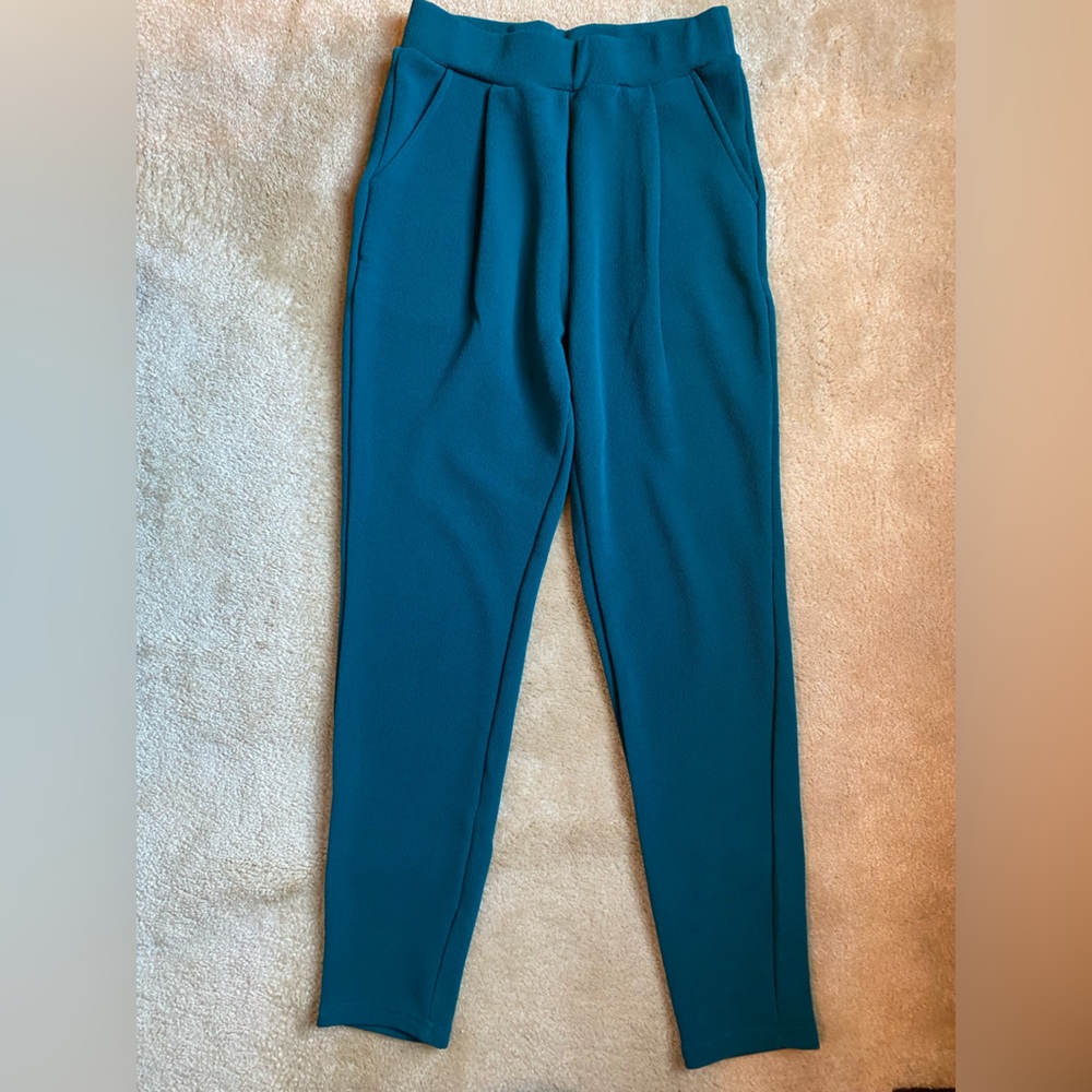 Women’s Ankle Pants - Business Casual